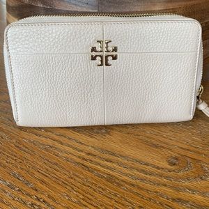 Tory Burch Ivy Zip Continental Leather Wallet